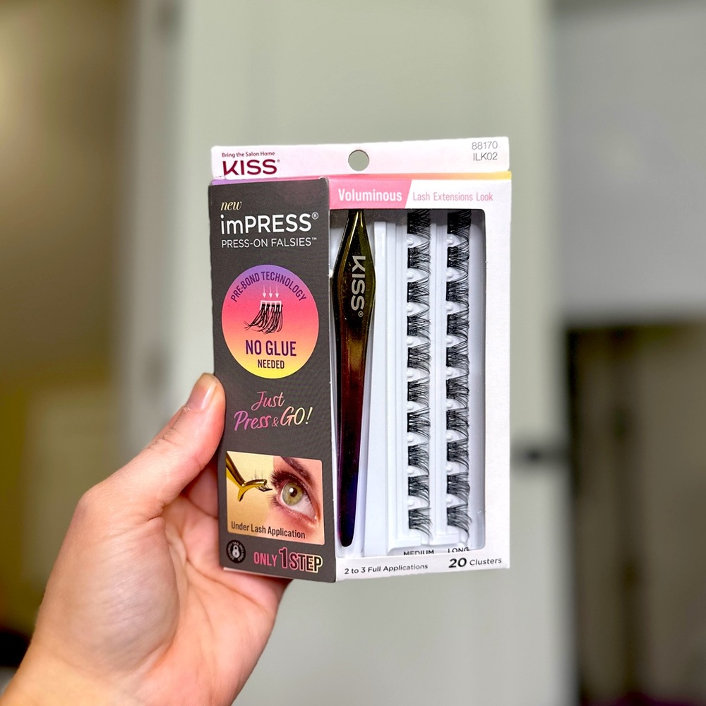 KISS imPRESS Press-On Falsies